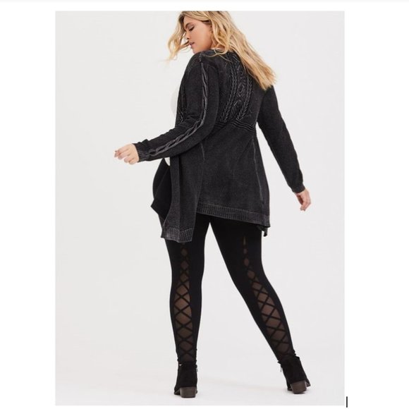 TORRID LATTICE MESH INSERT BLACK LEGGINGS - Picture 2 of 3
